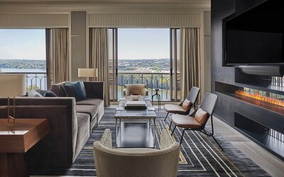 Four Seasons Hotel Austin
