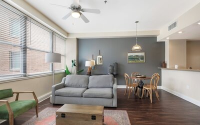 Spacious Modern Condos near French Quarter