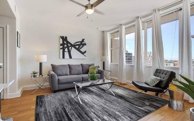 Spacious Modern Condos near French Quarter
