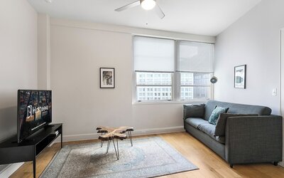 Spacious Modern Condos near French Quarter