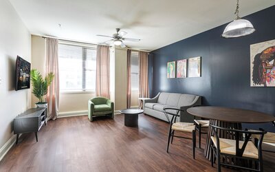 Spacious Modern Condos near French Quarter