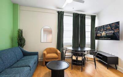 Spacious Modern Condos near French Quarter