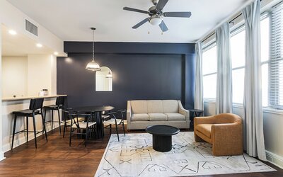Spacious Modern Condos near French Quarter