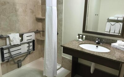Staybridge Suites Austin Airport by IHG