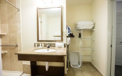 Staybridge Suites Austin Airport by IHG