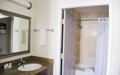 Staybridge Suites Austin Airport by IHG