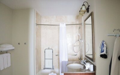 Staybridge Suites Austin Airport by IHG