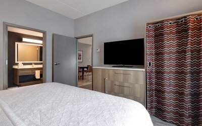 Home2 Suites Downtown Nashville/Metrocenter