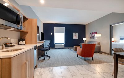 Home2 Suites Downtown Nashville/Metrocenter