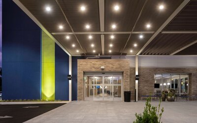 Home2 Suites Downtown Nashville/Metrocenter
