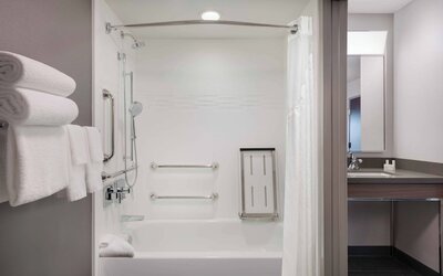 Courtyard by Marriott Austin South