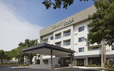 Courtyard by Marriott Austin South