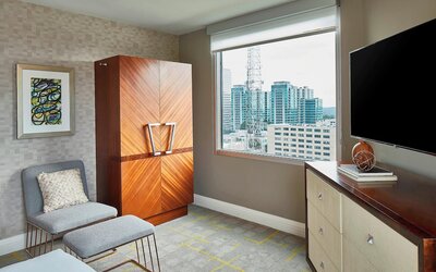Renaissance Atlanta Midtown Hotel