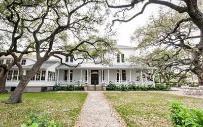 The Inn at Green Pastures