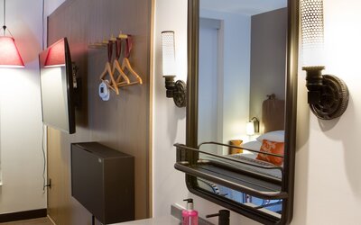 Moxy Austin - University