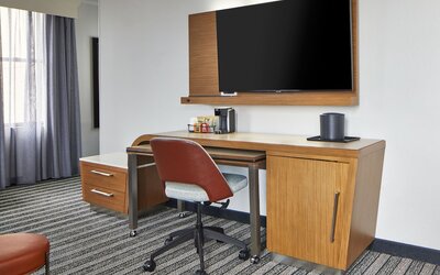 Courtyard By Marriott Nashville Downtown