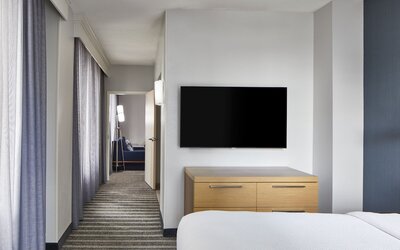 Courtyard By Marriott Nashville Downtown
