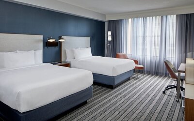Courtyard By Marriott Nashville Downtown