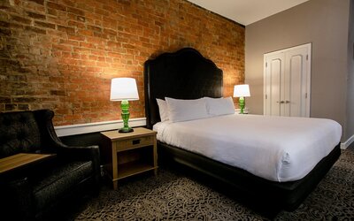 Holiday Inn FRENCH QUARTER-CHATEAU LEMOYNE by IHG