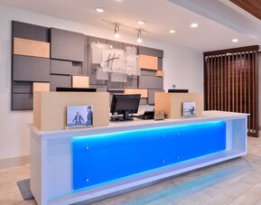 Holiday Inn Express New Orleans - Arts District by IHG