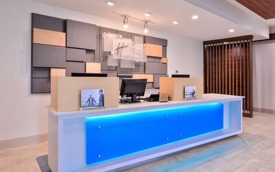 Holiday Inn Express New Orleans - Arts District by IHG