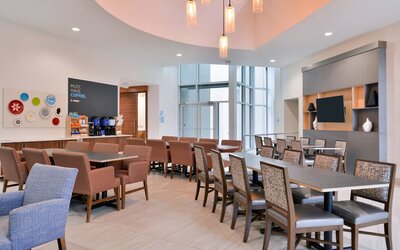 Holiday Inn Express New Orleans - Arts District by IHG