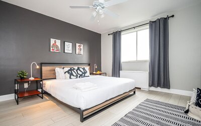 ATL Downtown 2BR with Free Parking Gym