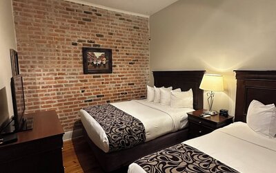Inn on St. Peter