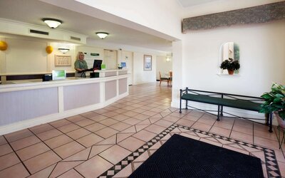 La Quinta Inn by Wyndham Austin Oltorf