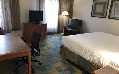 La Quinta Inn by Wyndham Austin Oltorf