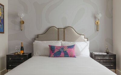 The Monarch Hotel, HQ Collection New Orleans