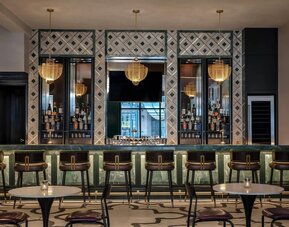 The Monarch Hotel, HQ Collection New Orleans