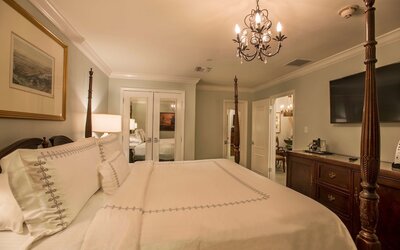 Bienville House