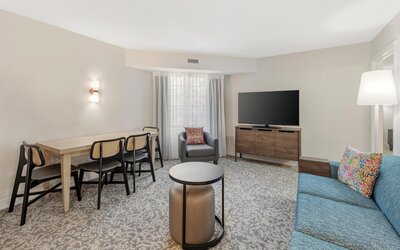 Sonesta ES Suites Austin The Domain Area
