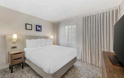 Sonesta ES Suites Austin The Domain Area