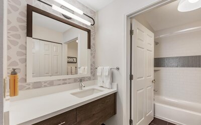 Sonesta ES Suites Austin The Domain Area