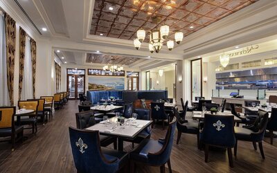 Higgins Hotel, Official Hotel of The National WWII Museum, Curio Collection by Hilton