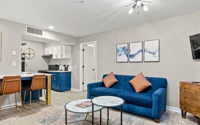 Stylish Buckhead Condo Your Urban Getaway in ATL