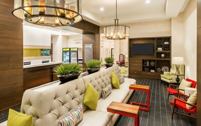 Home2 Suites by Hilton Atlanta Downtown