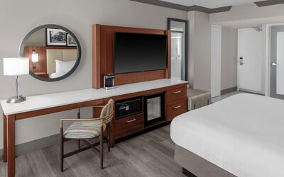 DoubleTree by Hilton New Orleans