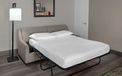 DoubleTree by Hilton New Orleans