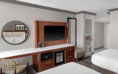 DoubleTree by Hilton New Orleans