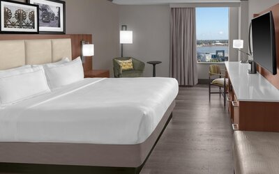 DoubleTree by Hilton New Orleans