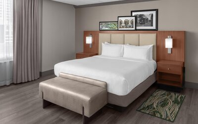 DoubleTree by Hilton New Orleans