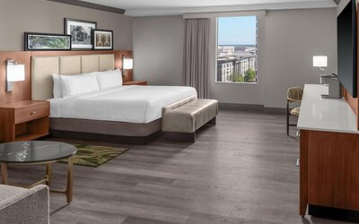 DoubleTree by Hilton New Orleans