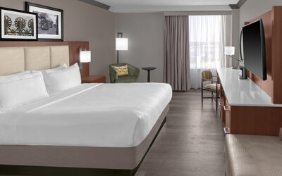 DoubleTree by Hilton New Orleans