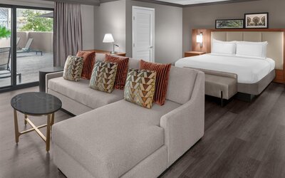 DoubleTree by Hilton New Orleans