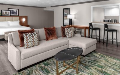 DoubleTree by Hilton New Orleans