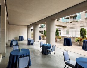 Twelve Midtown, Autograph Collection