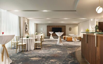 Twelve Midtown, Autograph Collection